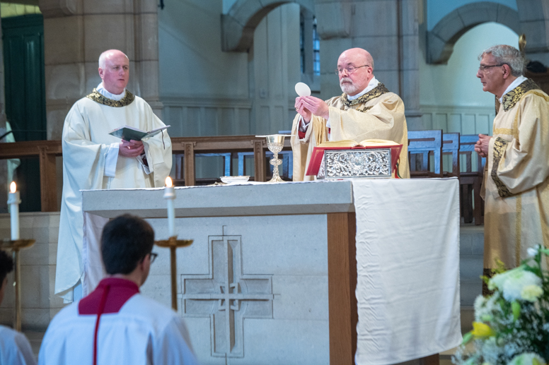 Easter Sunday Mass From Diocese of Leeds