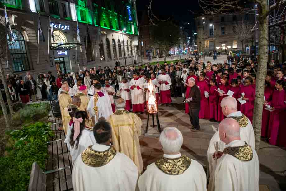 Easter Vigil - Diocese of Leeds